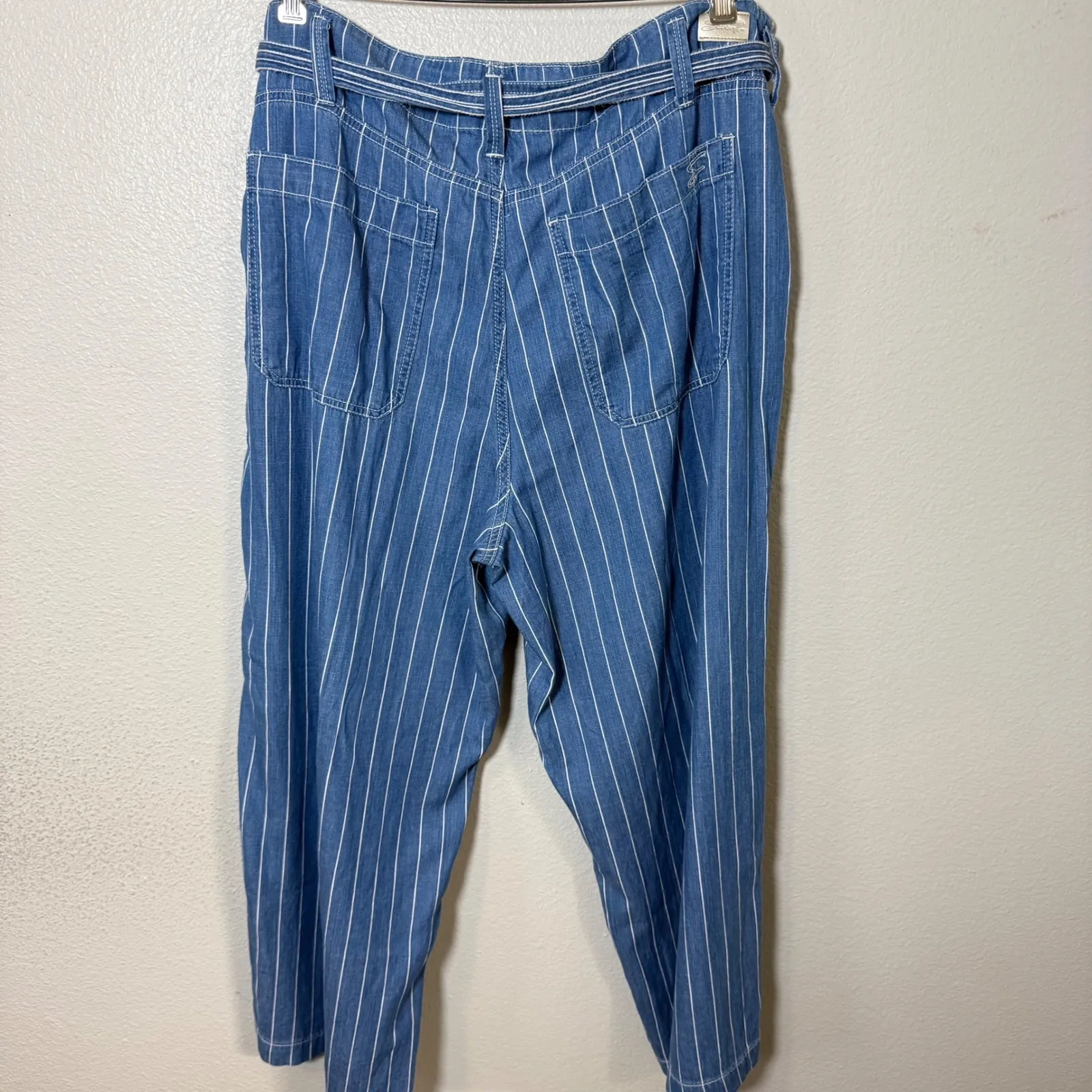 Seven7 Women's Size 16 Blue Pinstripe Wide Leg Crop Pants Belted - Image 3
