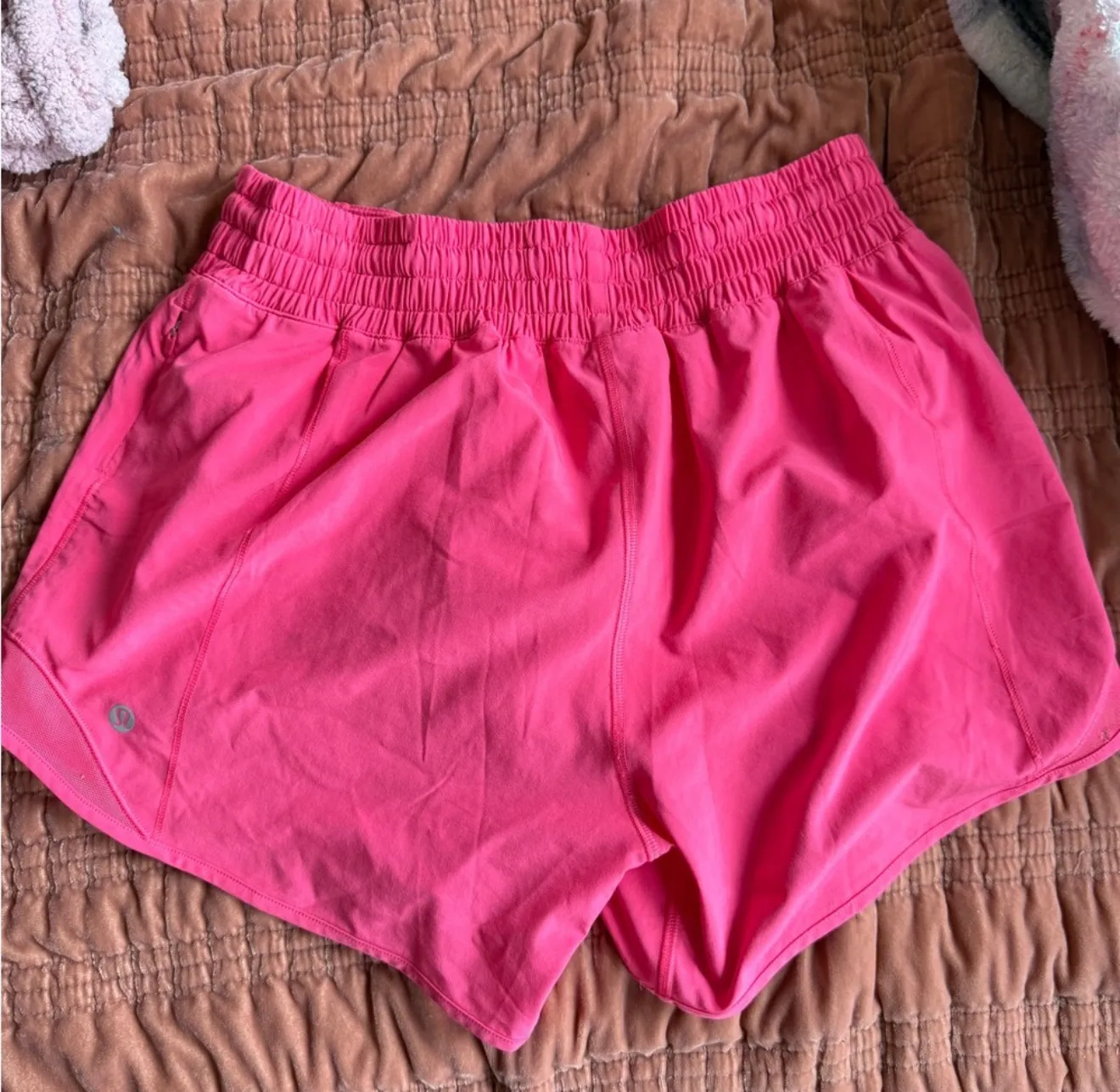 Lululemon Hotty Shorts - Image 2