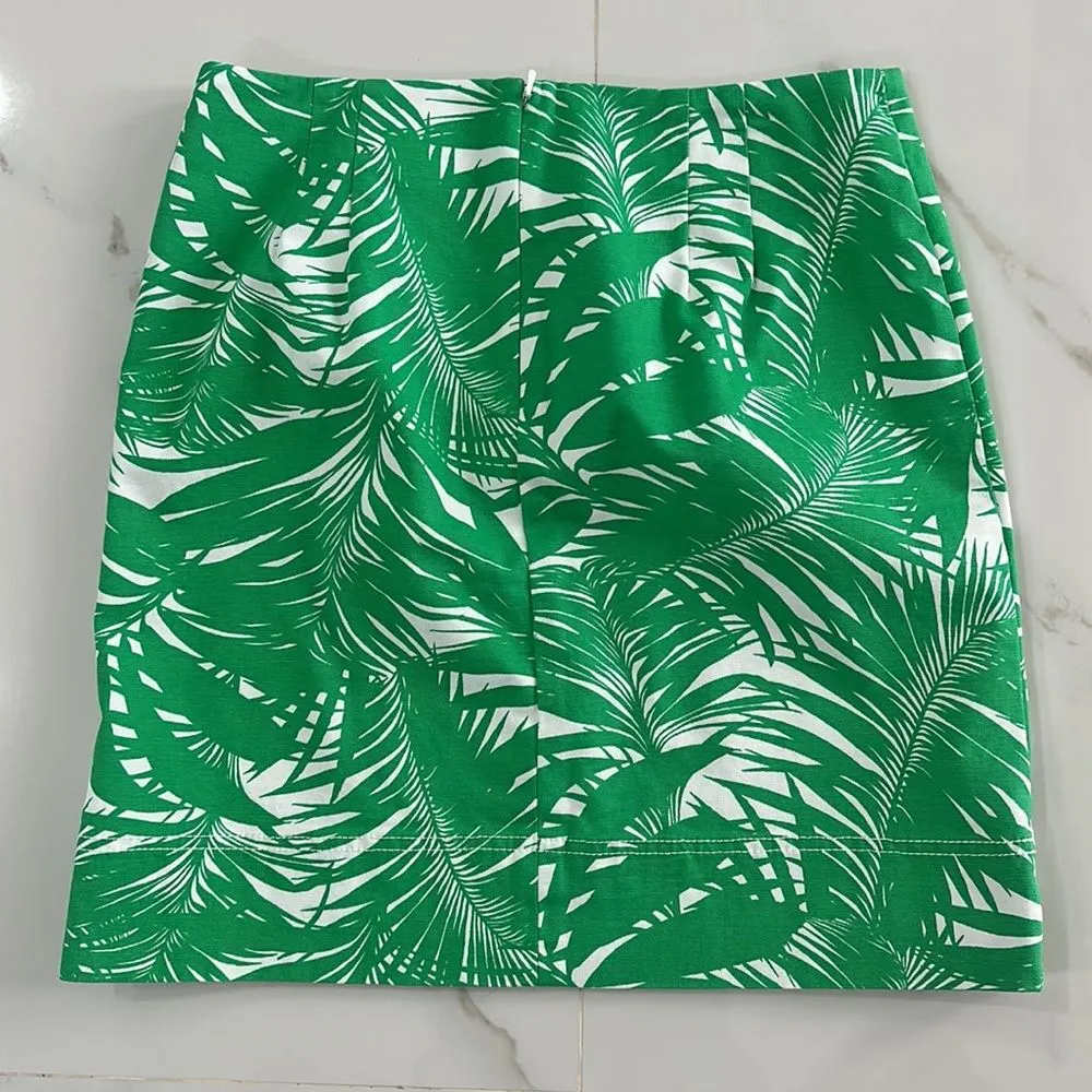 Women’s Palm Tree Leaf Green/White Tropical Print Skirt Sz 8P - Image 3