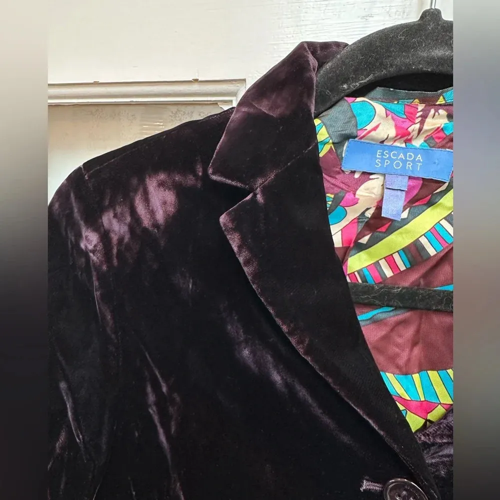 Escada Sport Dark Plum Purple Crushed Velvet Blazer Jacket EU Size 34 US Small S - Image 3