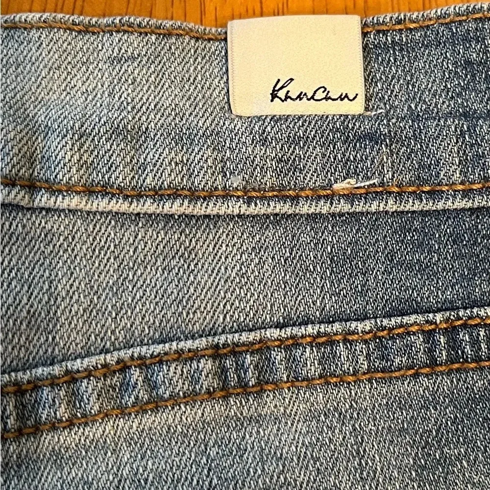 Kancan high waisted cutoff distressed shorts, size 26 - Image 4