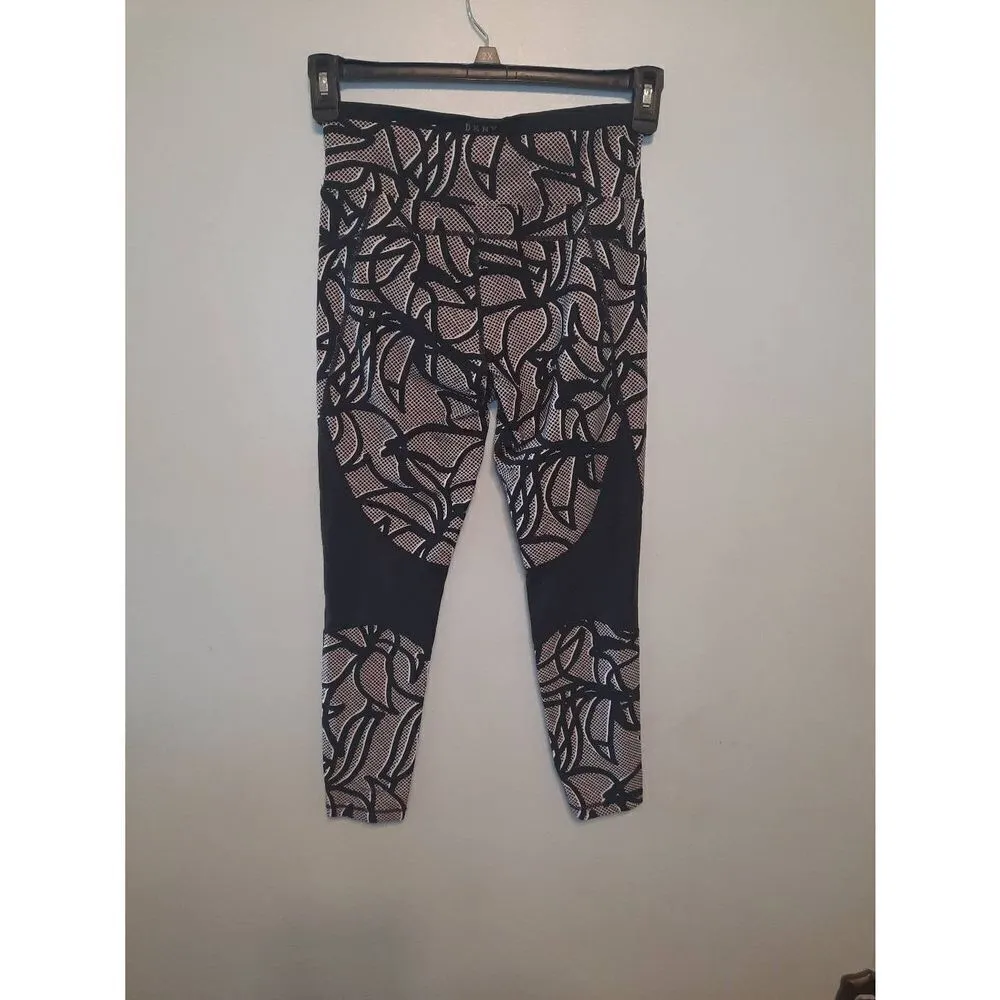 DkNY Sport Size S Geometric Print Legging - Image 2
