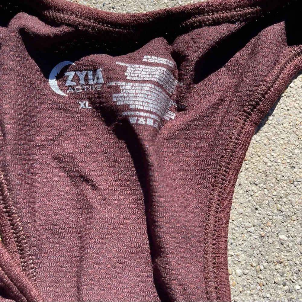 Zyia Active Fig Cooper Charged Tank size XL - Image 4