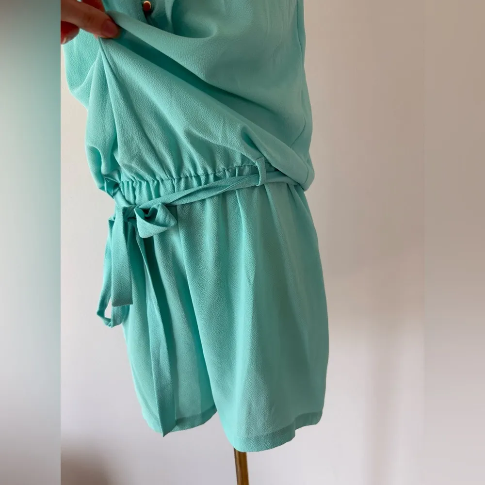 Aqua Ruffle Sleeveless beach Romper size xs / small Blue - Image 3