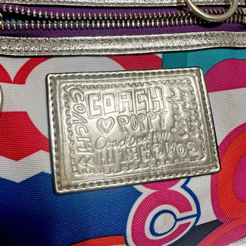 Coach Poppy Glam Tote & Wallet - Image 3