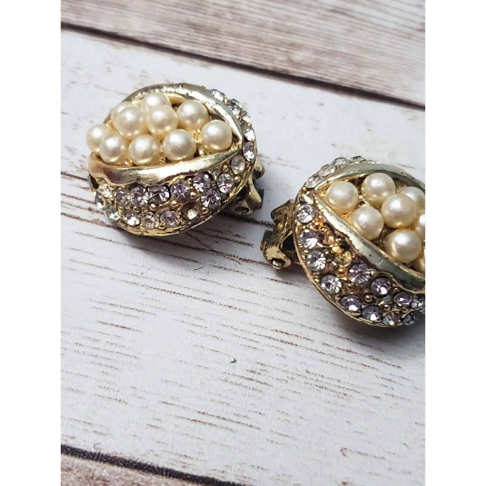 Vintage Clip On Earrings 7/8" Clear Gem, Faux Pearl - Image 4