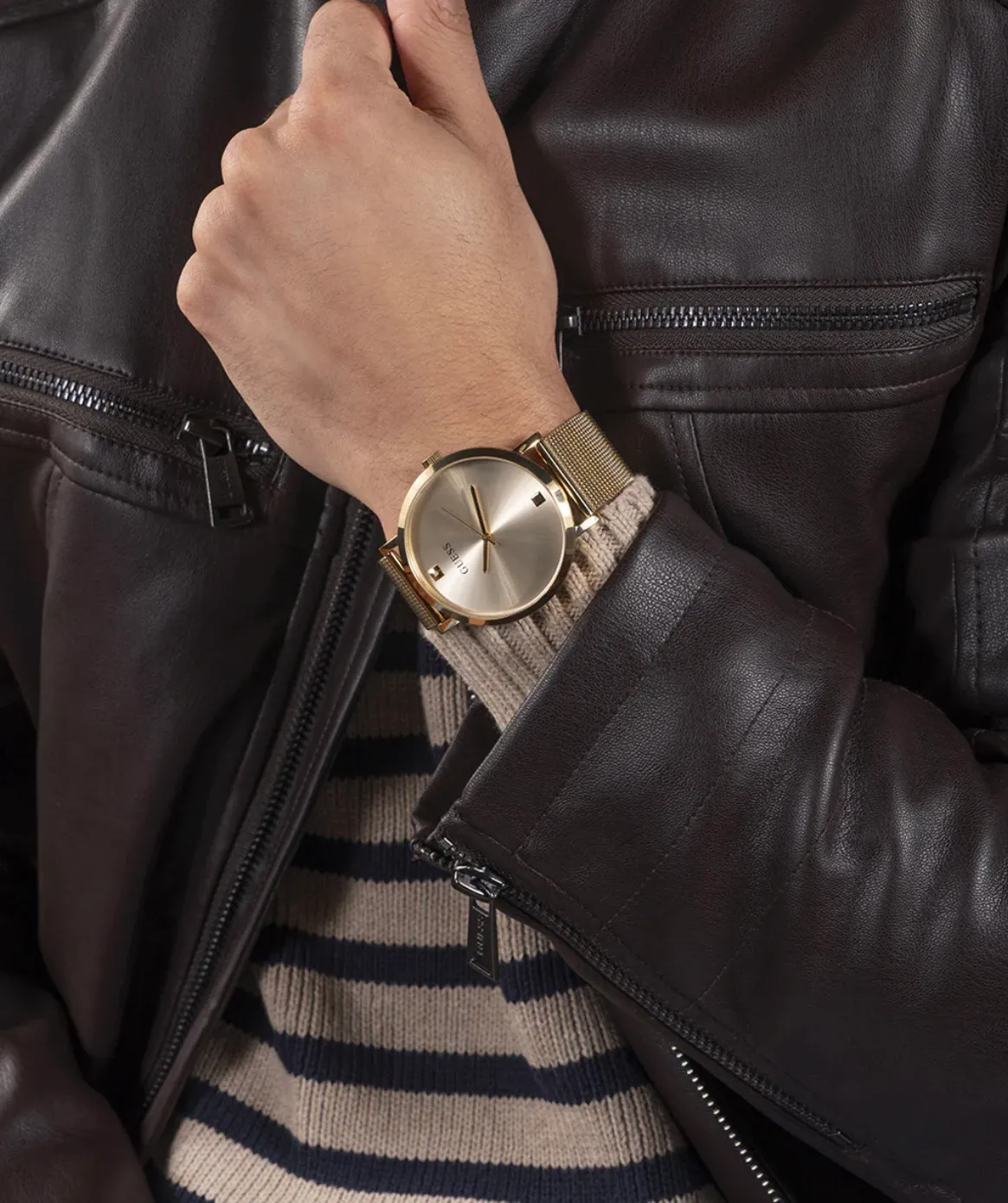 gold tone analog watch MESH BAND ADJUSTABLE BRACELET  - Image 11