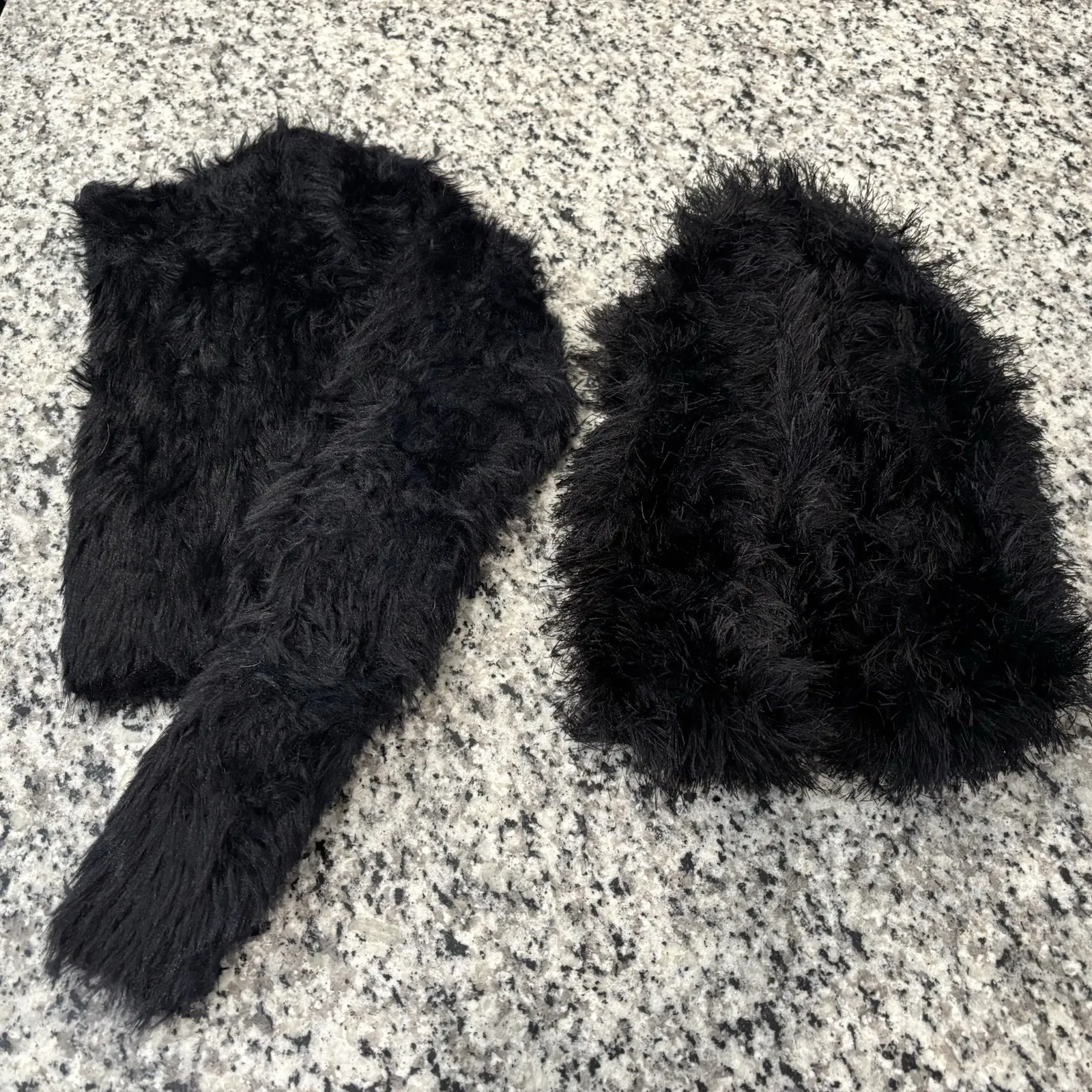 Forever 21 Size Small Black Faux Fur Cropped Sweater Cozy Plush Top + Free Scarf - Image 8