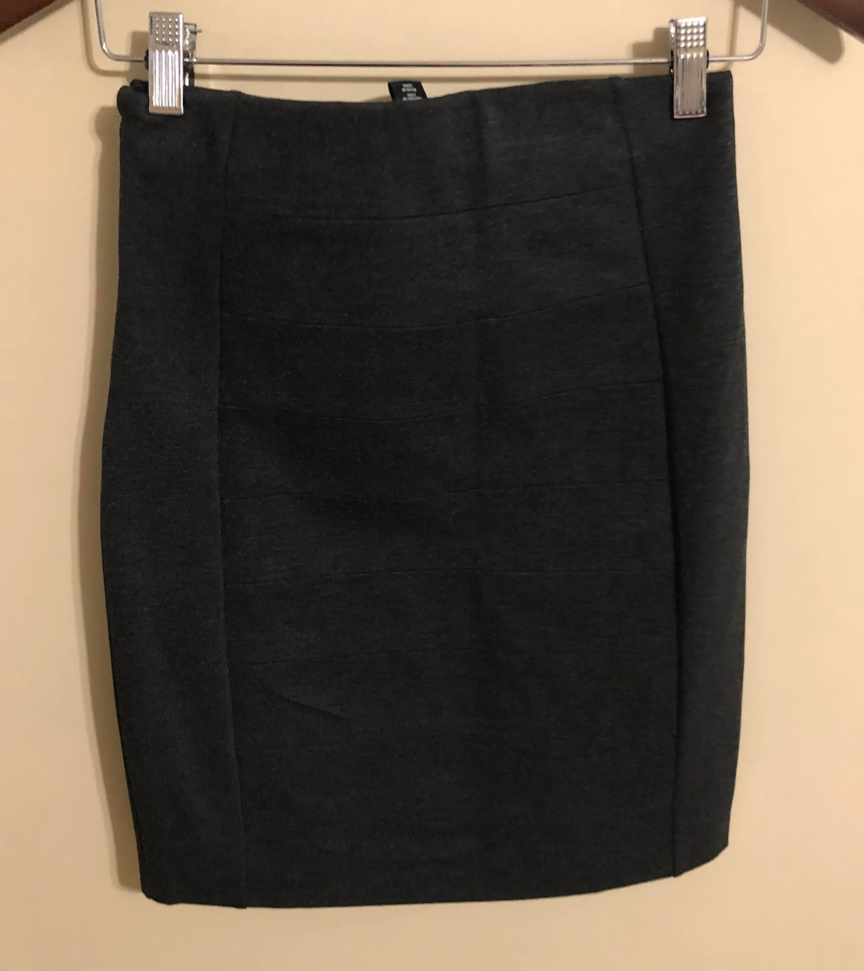 NWT WHBM pencil skirt size 0 - Image 2