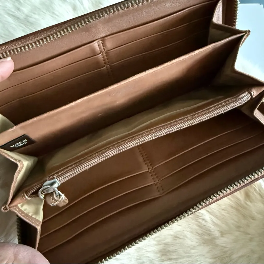 Coach Signature Penelope Zip Around Wallet - Image 4