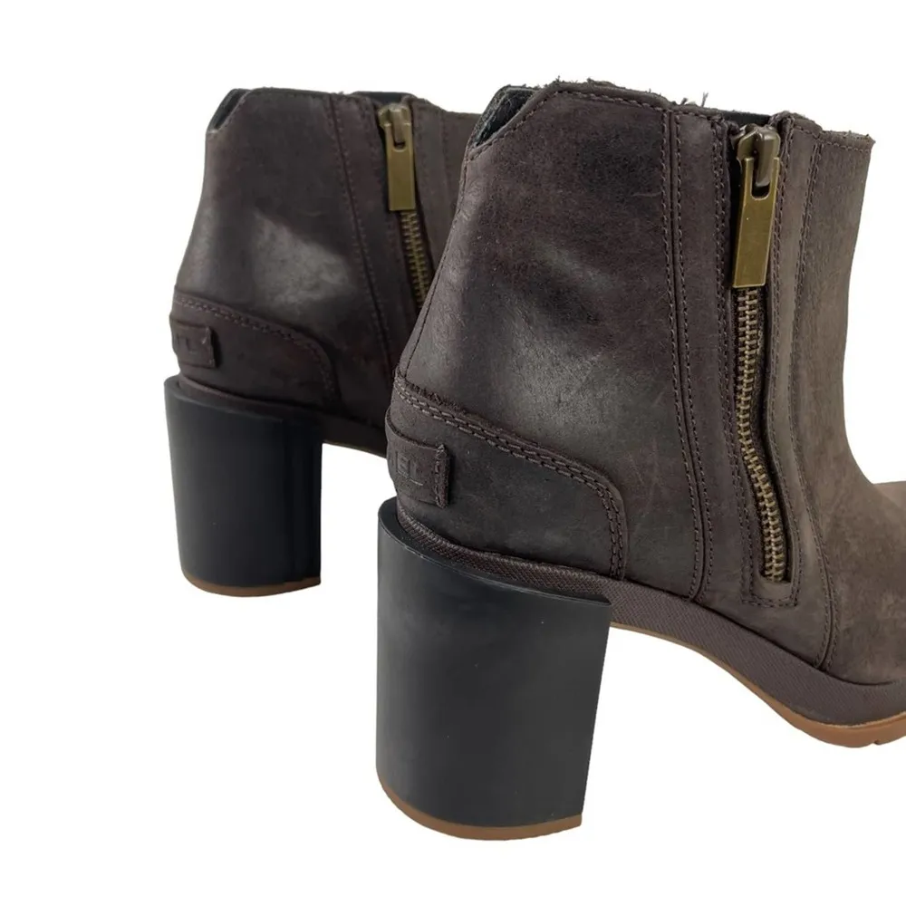 Sorel Blake Distressed Ankle Waterproof Leather Boots in Blackened Brown Size 7 - Image 7