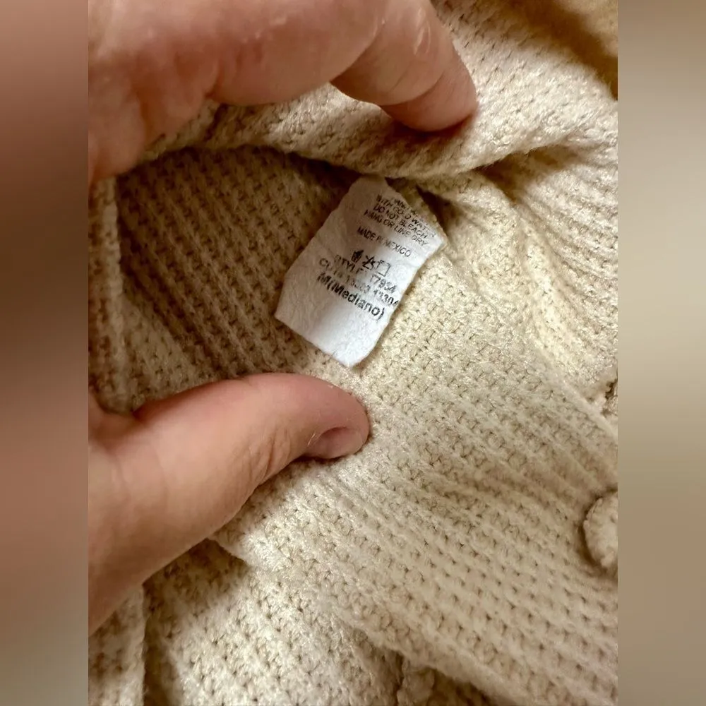 Blumin Apparel Crewneck Sweater. Size: Medium. Woman's (40) - Image 3