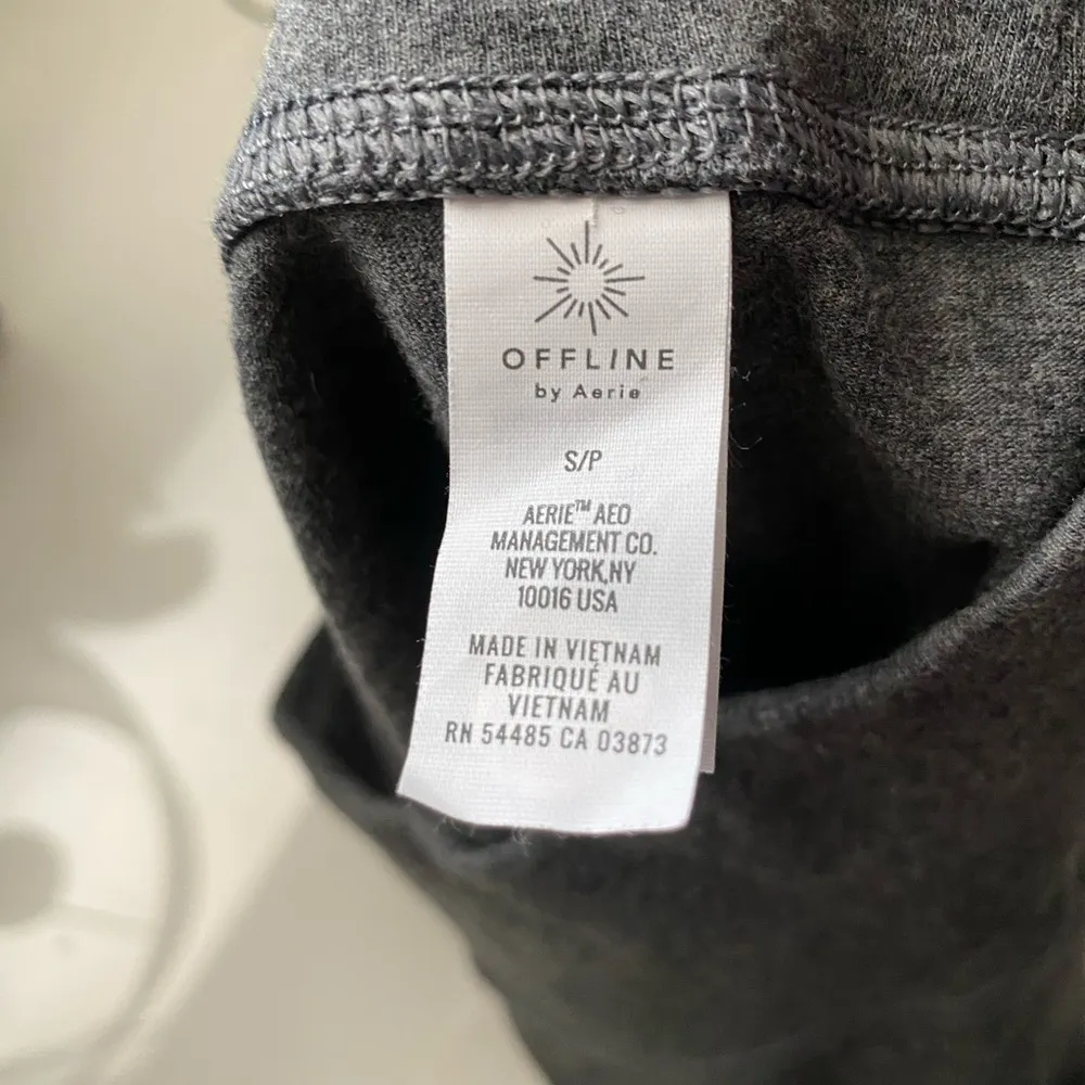 Offline by Aerie Gray Cotton Regular Rise OG Leggings Size Small - Image 4