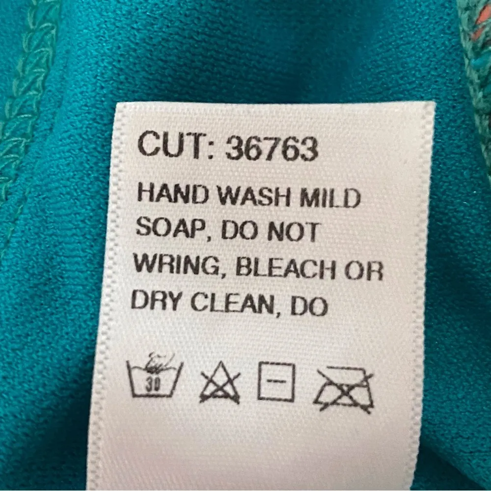 TITLE NINE multi color, striped tankini top with adjustable straps. Medium. EUC - Image 12