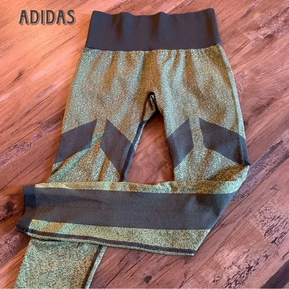 Adidas Womens Seamless Leggings Green Size S Athletic Chevron Stripe Pants - Image 2