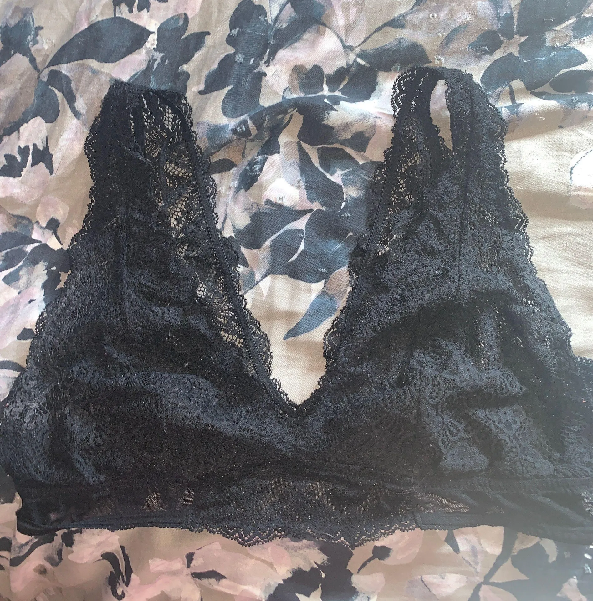 Bralette Black Size L - Image 2