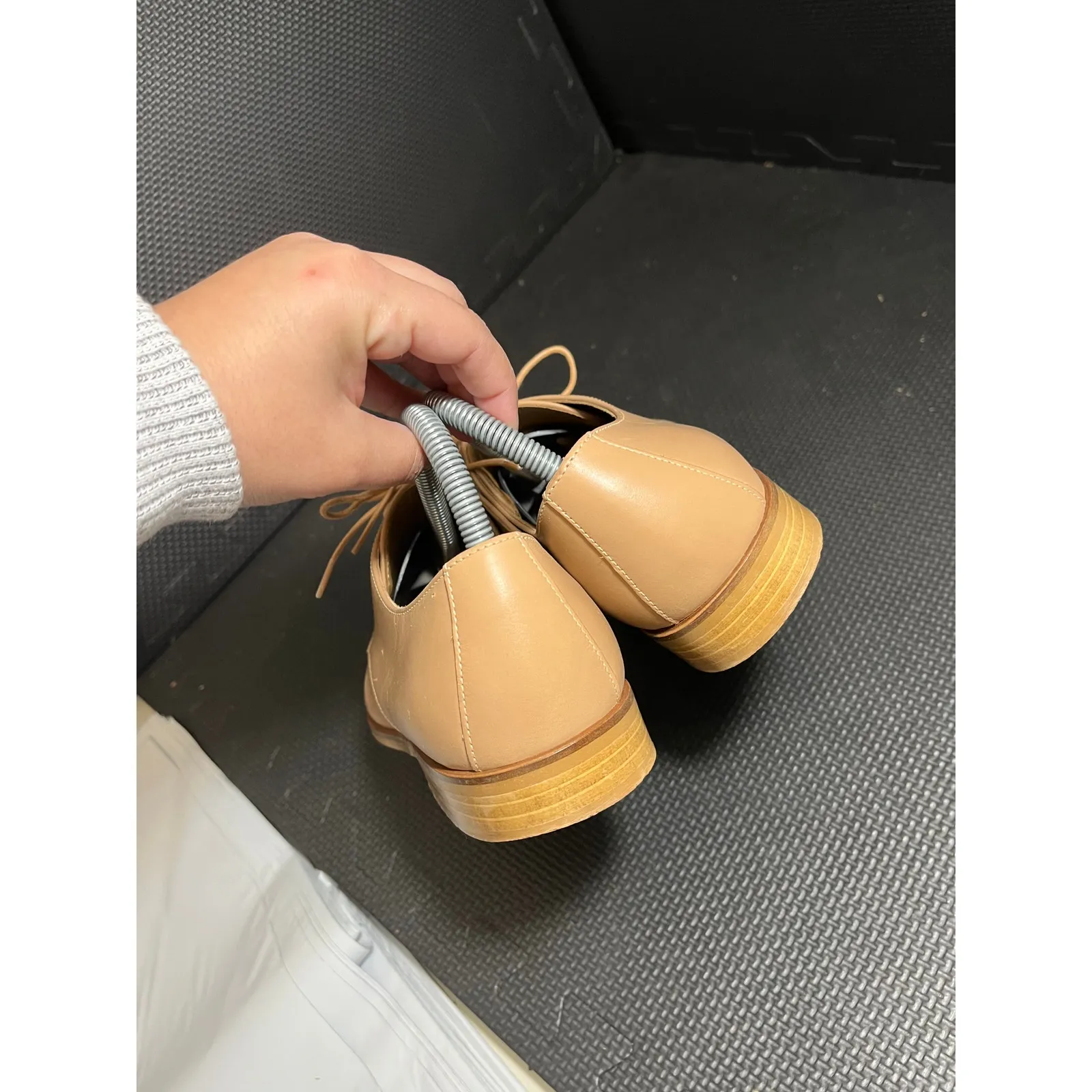 Everlane Italian Leather The Modern Oxford Shoes Tan Lace Up Sz 9.5 Minimalist - Image 7