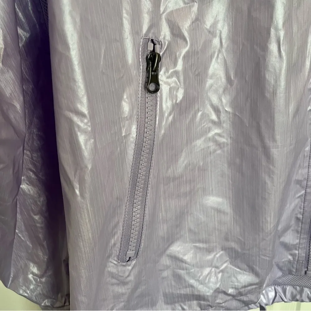 Zyia NWOT  Lilac Shine Bomber Jacket Size L - Image 4
