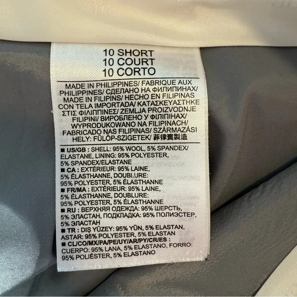 Martin Fit Wool Blend Gray Dress pants Short Length Size 10 - Image 4