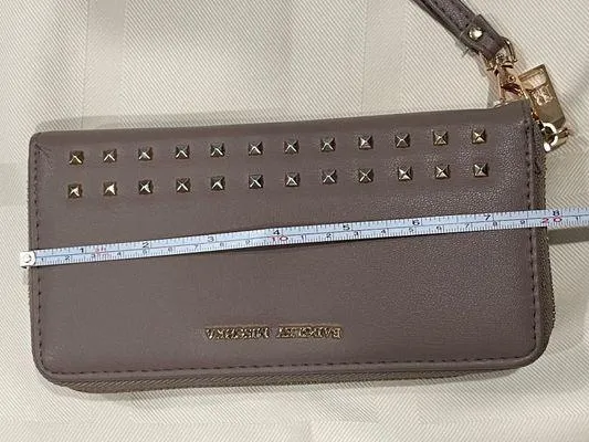 Badgley Mischka Wristlet Wallet With Phone Pocket - Image 7