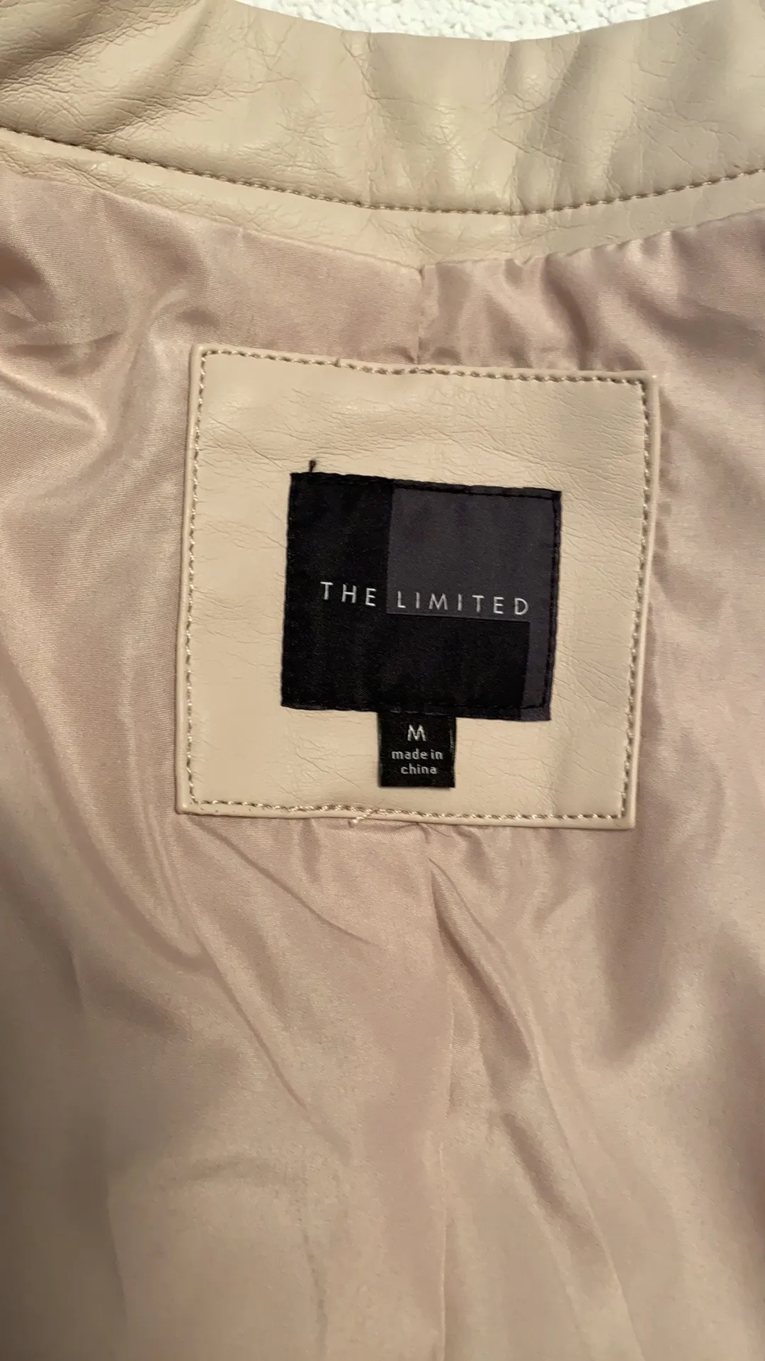 faux leather open front jacket size medium - Image 8