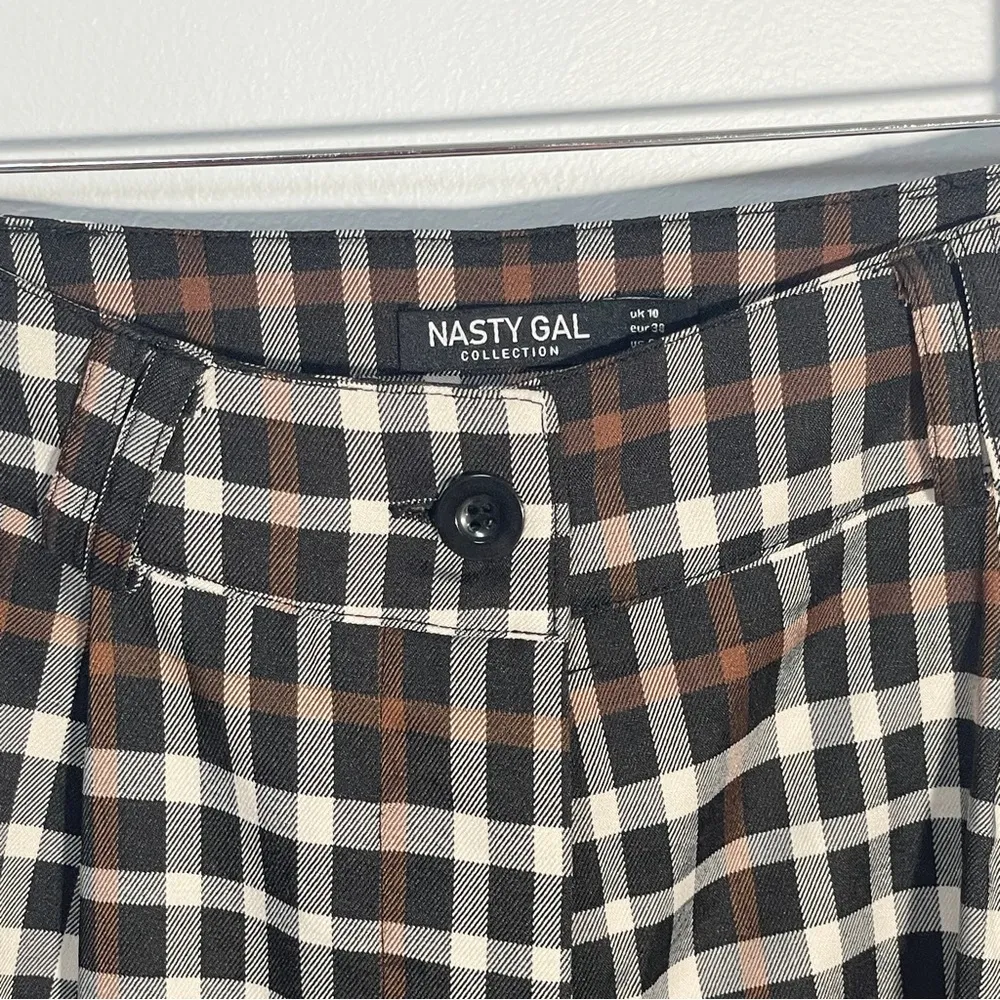 Nasty Gal Women's High Waisted Brown Black Plaid Pleated Pants size 6 - Image 2
