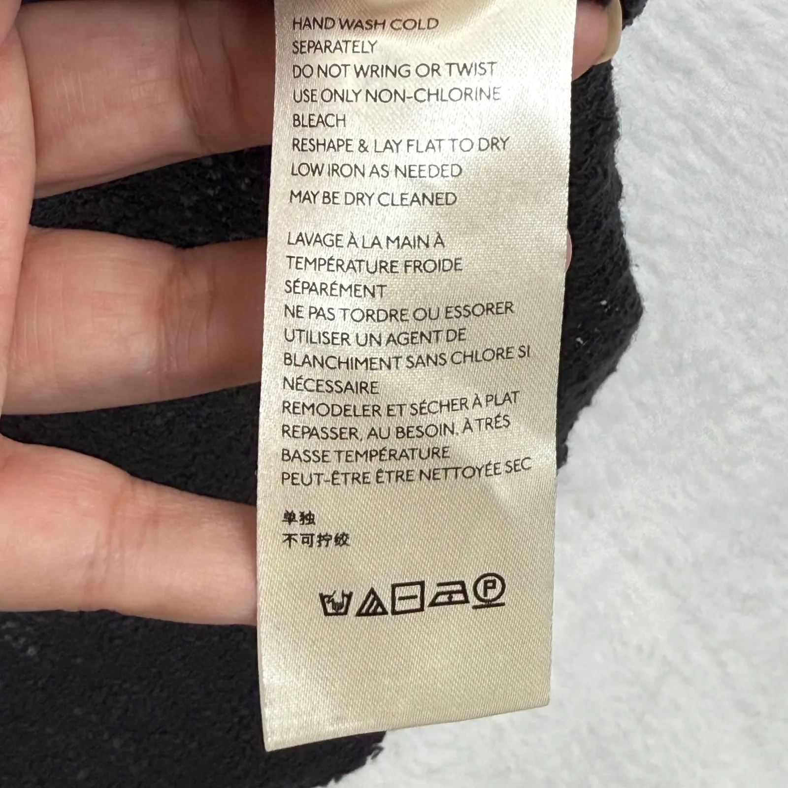 We The Free Top Small Black Long Sleeve V Neck Textured Knit Raw Hem Boho Casual - Image 6