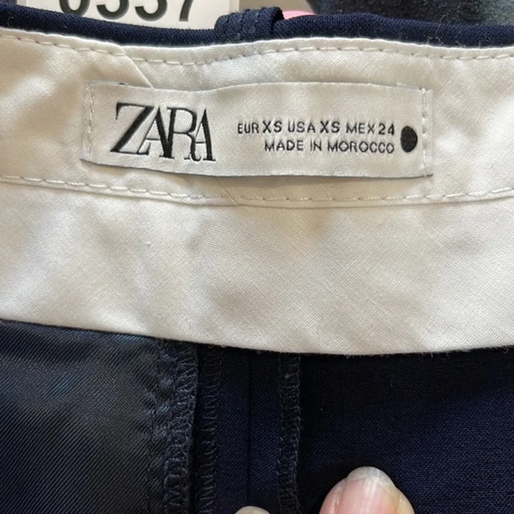 Zara Navy Blue High Rise Size XS EUC #7386 - Image 4