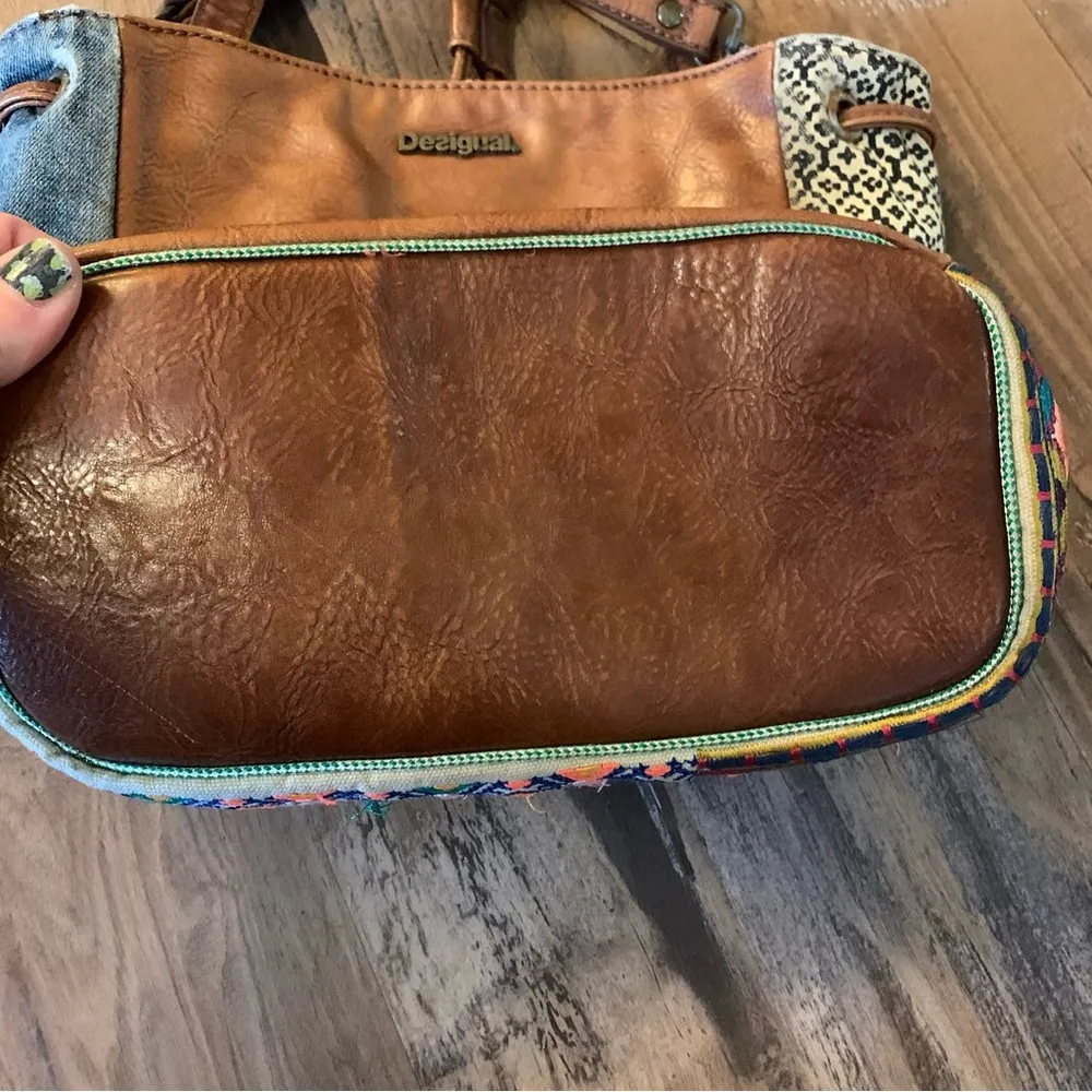 Desigual Shoulder Bag Purse w/ Floral Patterns Embroidered Shells Lining Denim - Image 4