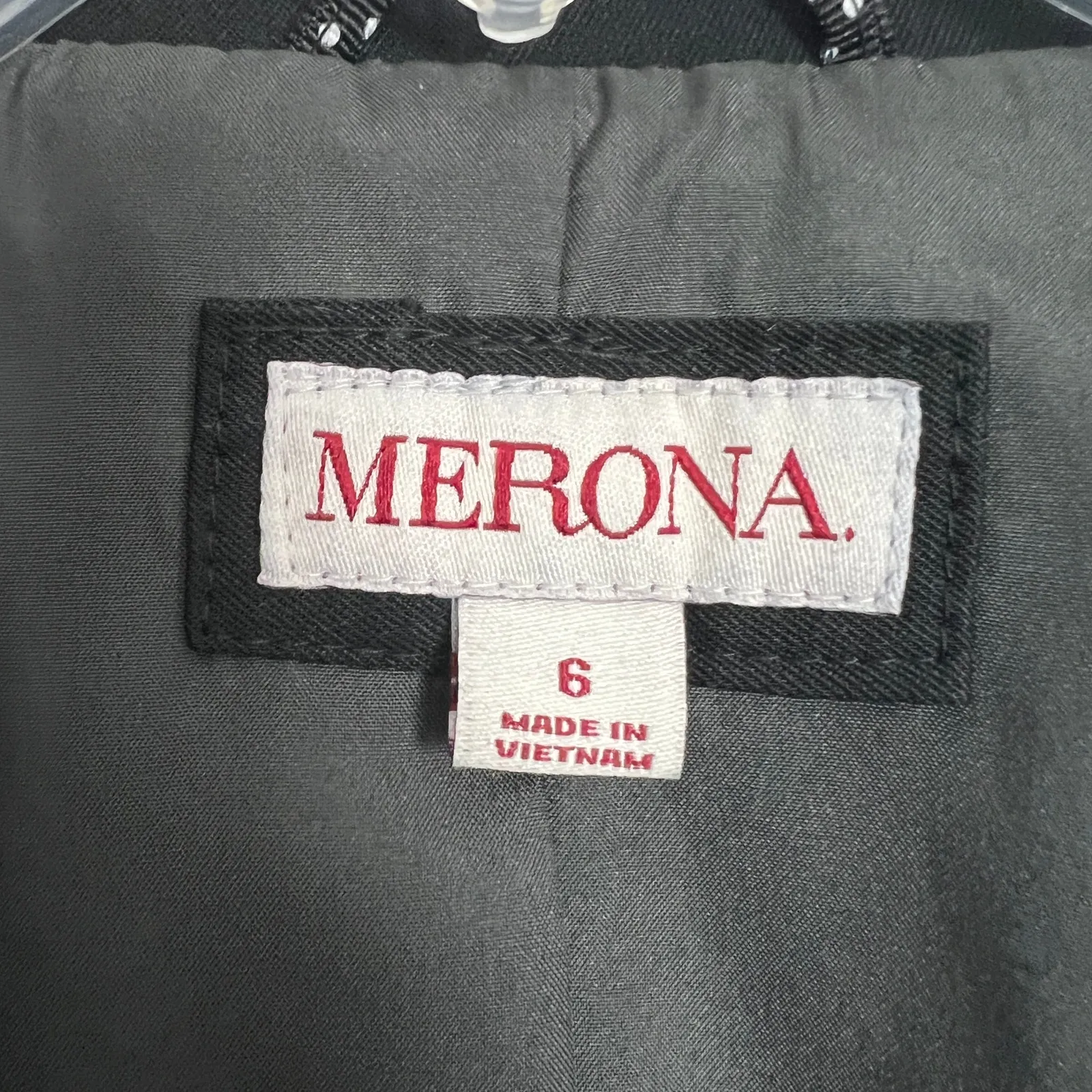 Merona Women's Black Blazer Jacket Size 6 - Image 2