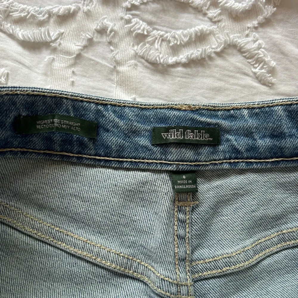 Size 0 Light Blue Ripped Straight Jeans - Image 2