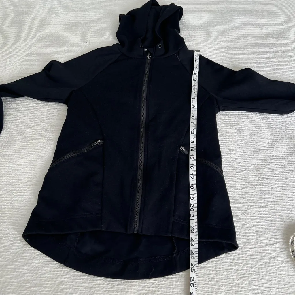 Fabletics  Sammy Hooded full zip Jacket - Image 11