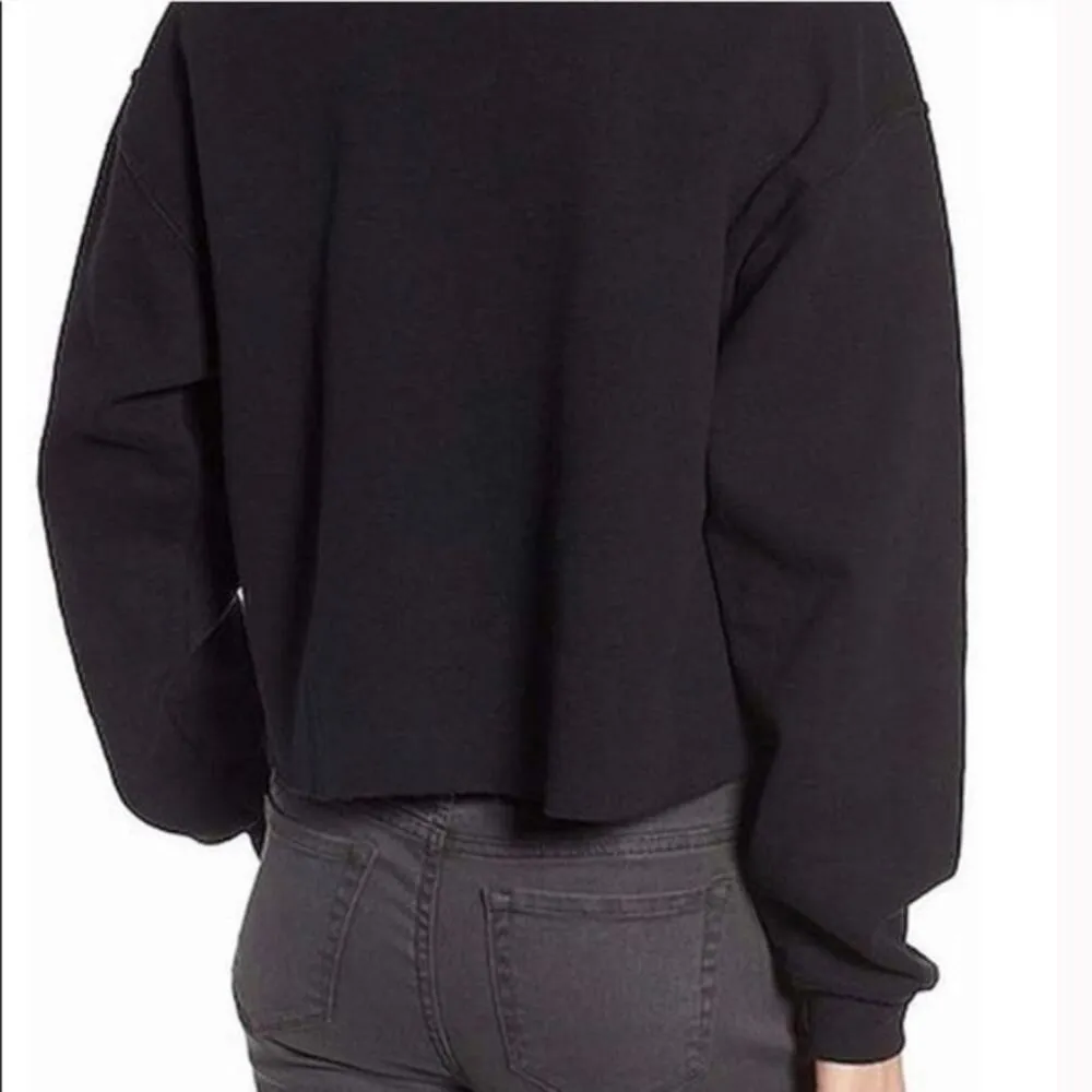 NWT Junk Food cropped sweatshirt Christmas - Image 2