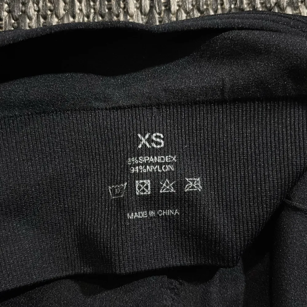 NVGTN black sports bra - Image 3