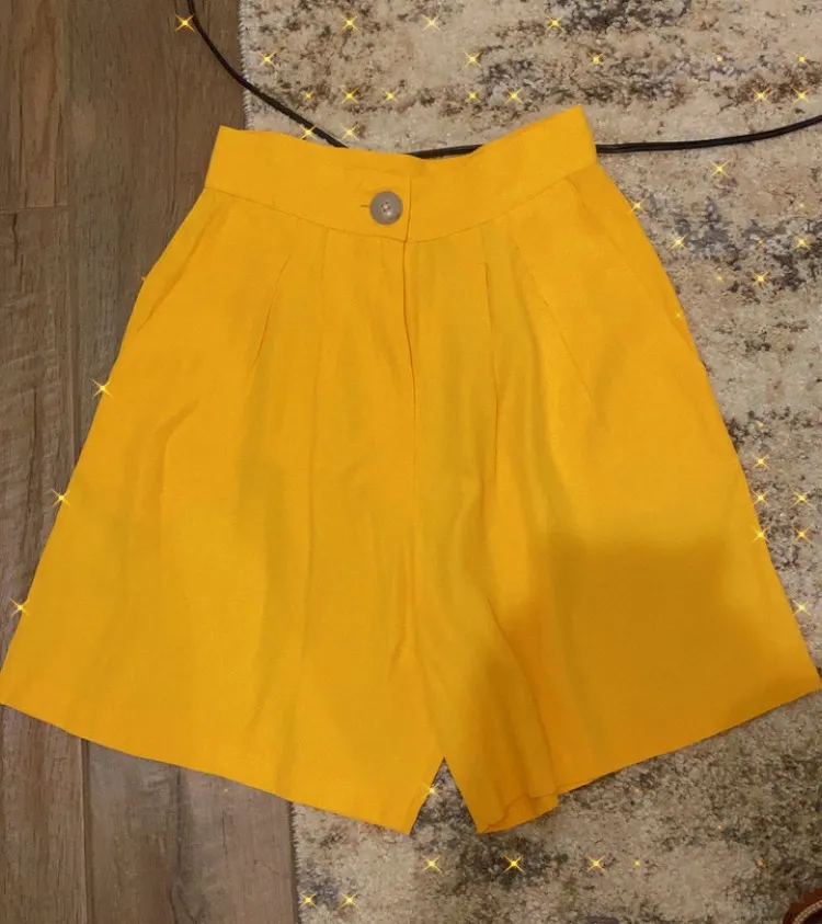 Yellow 80s Vintage Shorts Size 0 - Image 2