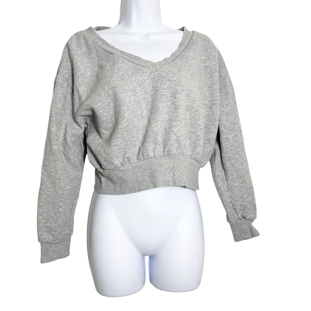 Urban Outfitters Gray V-Neck Oversized Cropped Sweatshirt Size S‎ - Image 2