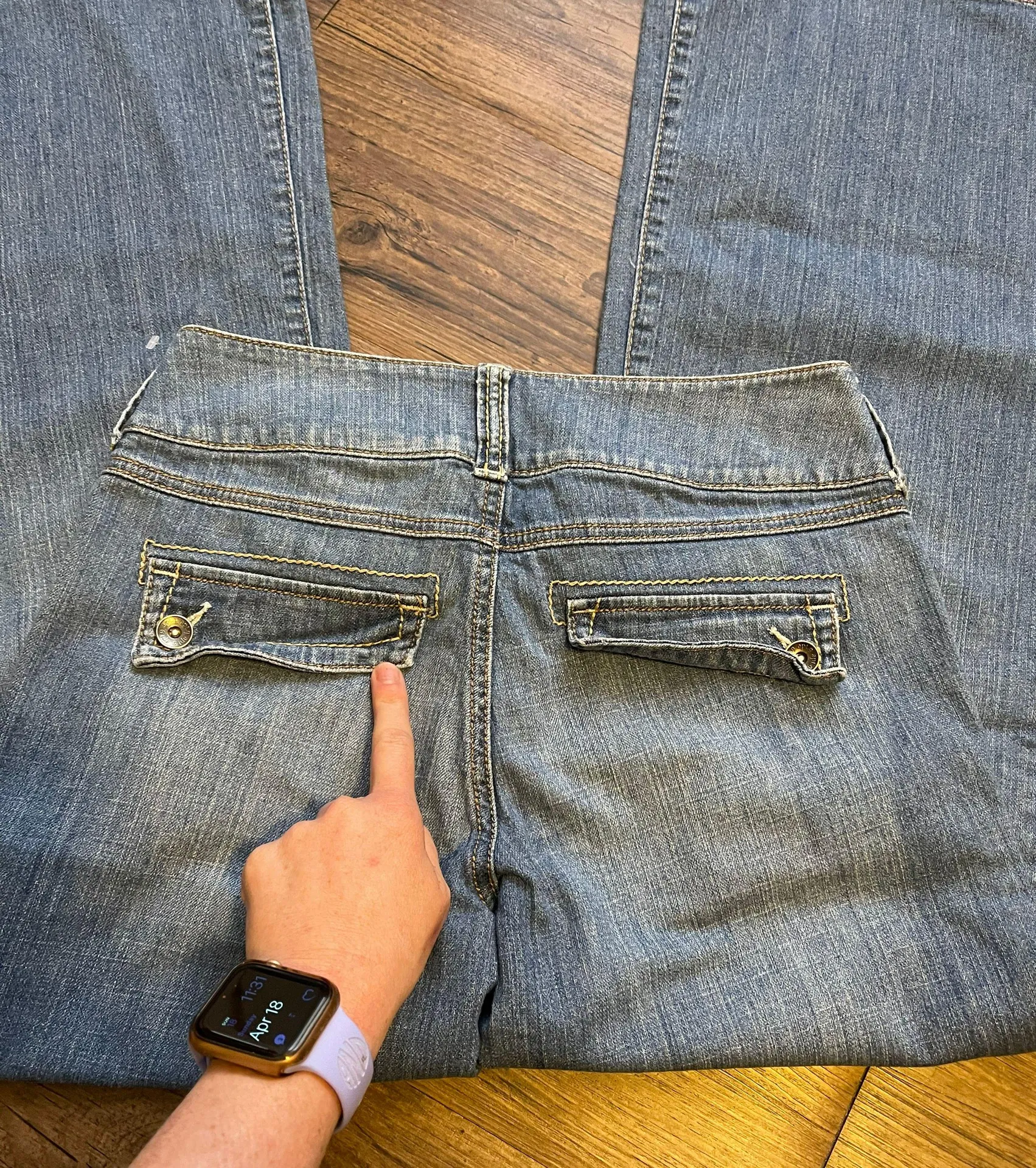 Apt. 9 Wide Legs Jeans - Image 2