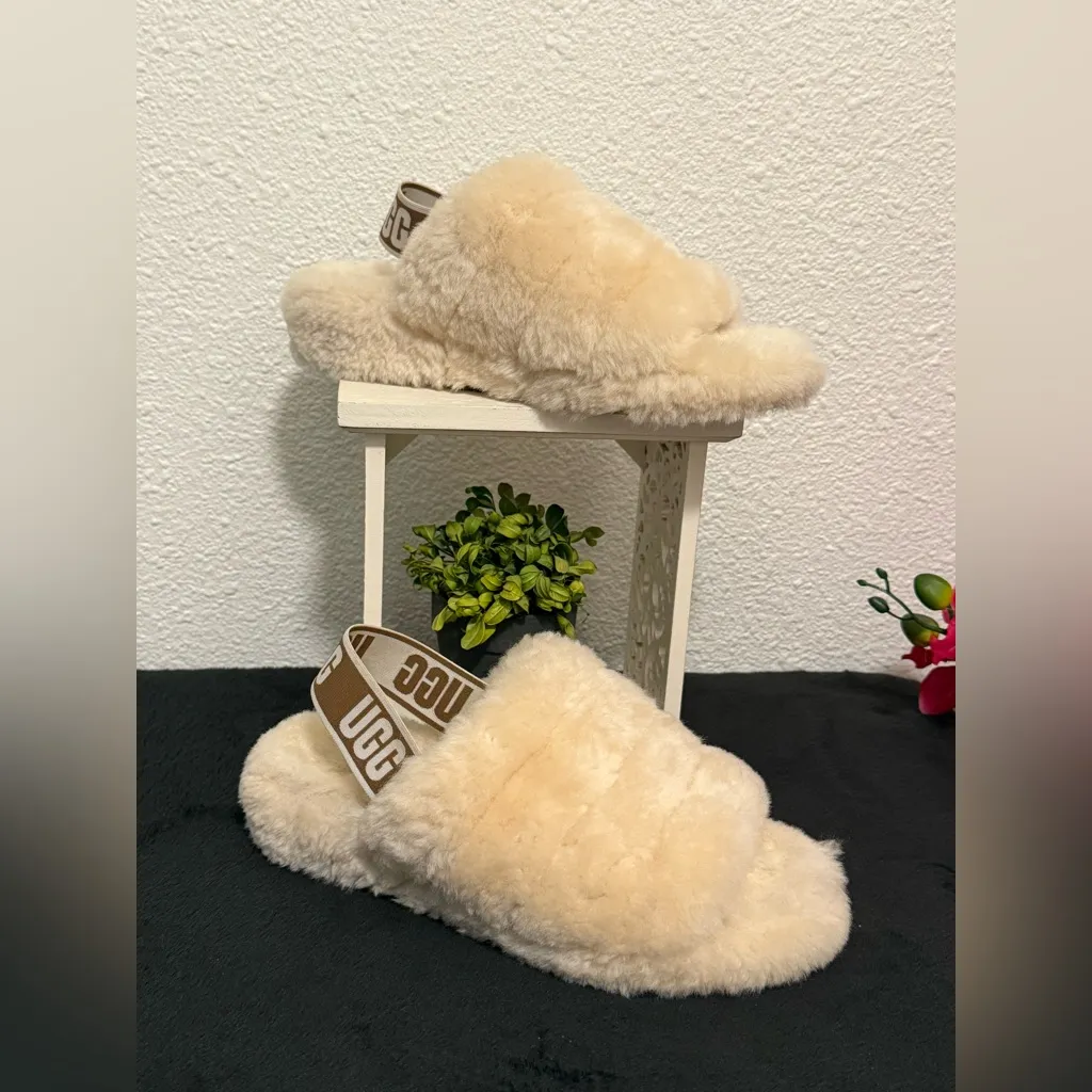 UGG Cream Faux Fur Slippers Cozy Comfort - Image 2