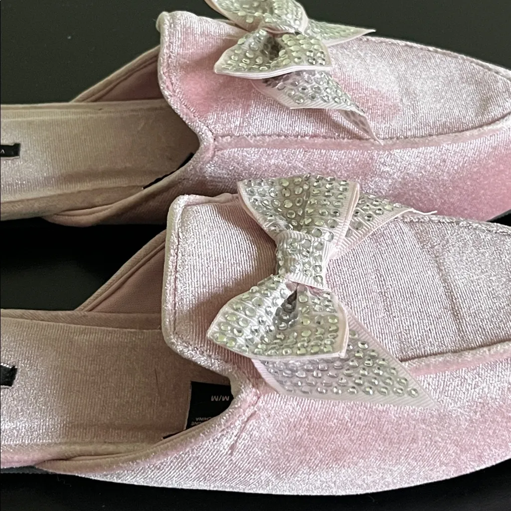 Victoria's Secret Rhinestone Bow Velvet Pink Slide Slipper - Image 8