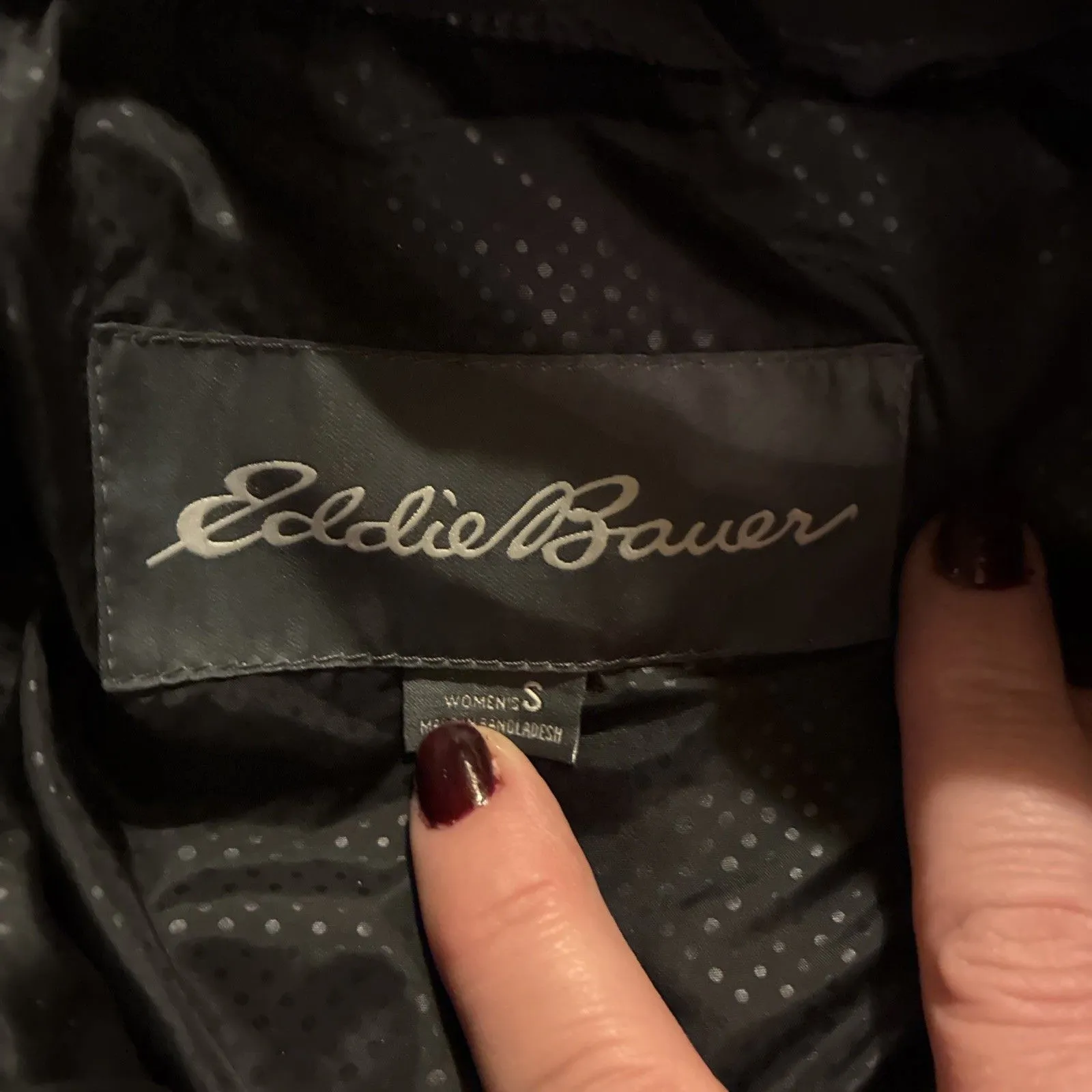 Eddie Bauer Women’s Black Down Puffer Jacket Small Lightweight Zip-Up Coat - Image 3