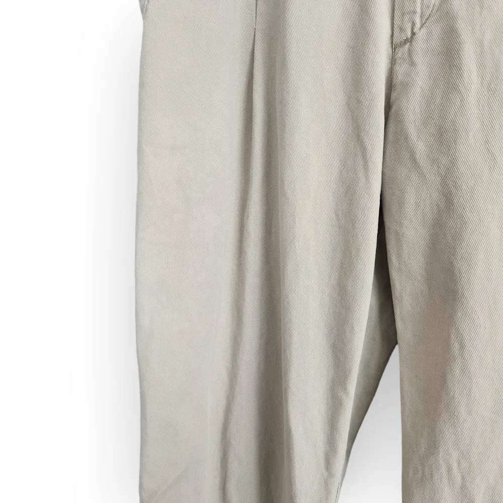 Vintage Riveted Lee Khaki Pleated High Waisted  Capri Trousers Pants 28 - Image 3