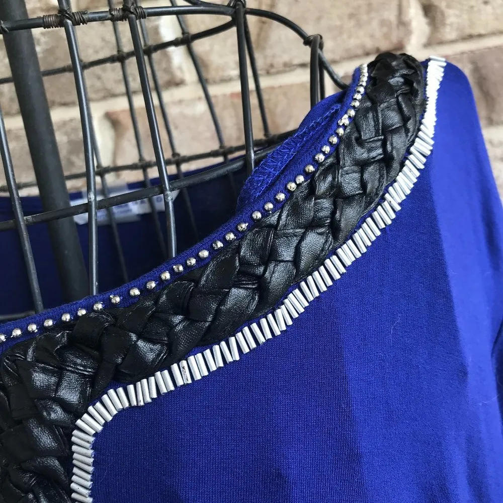 Peter Nygard Embellished Tunic Top  Blue Large - Image 5