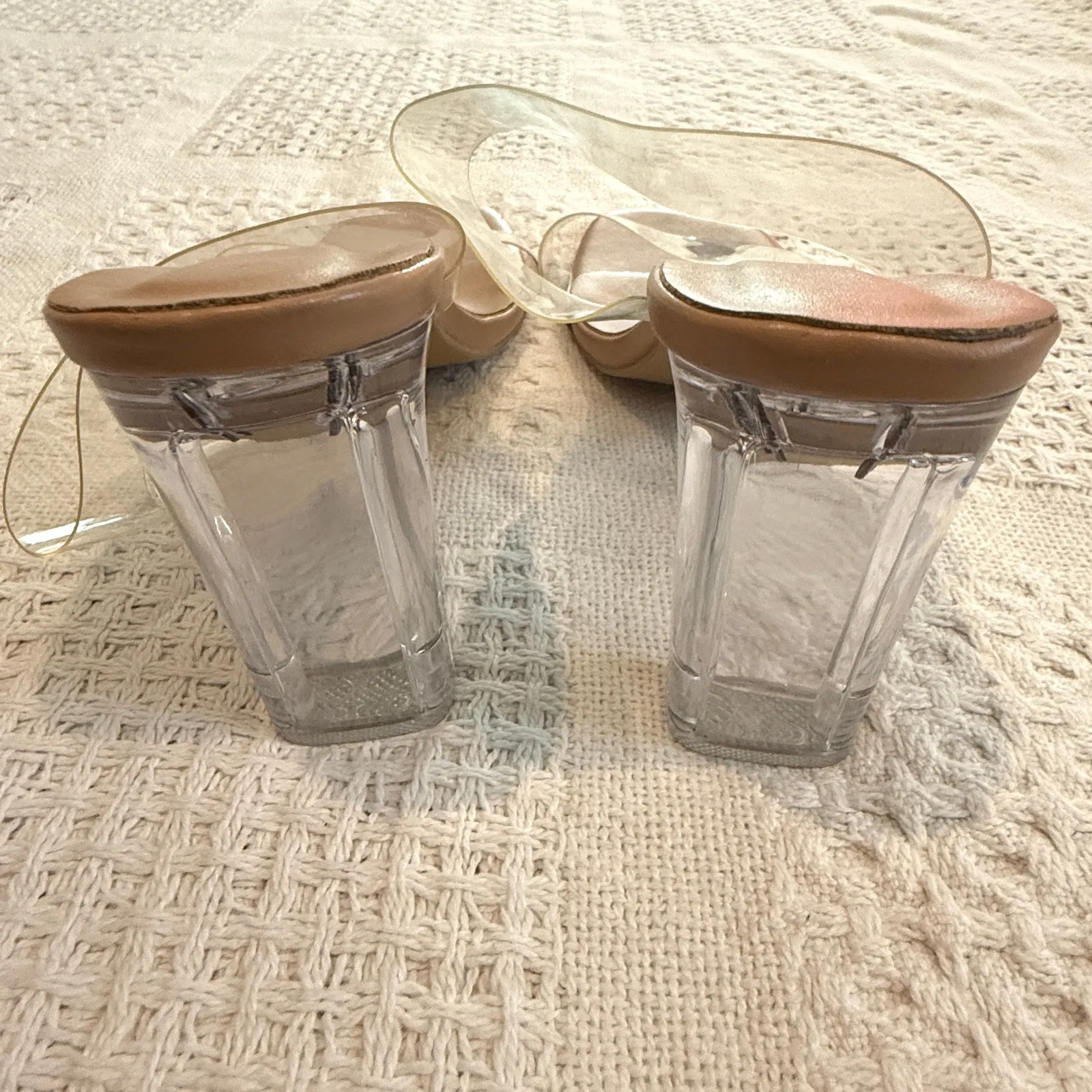 women's 39 rubber clear double strap square toe heels sandal 3089 Tan Size 8.5 - Image 5