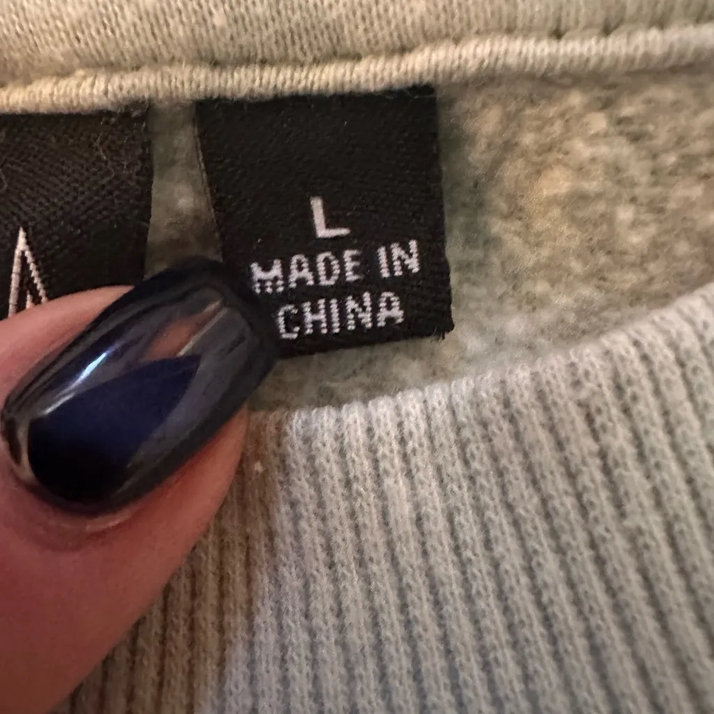 Def Leppard  Mint Green Tie Dye Graphic Sweatshirt Large - Image 5