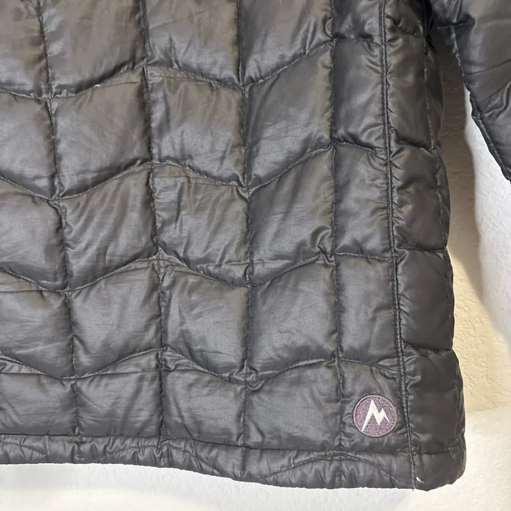 Marmot Women's Black Puffer Jacket small 800 goose down fill - Image 5
