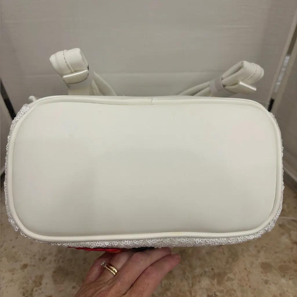 Loungefly Disney Snowman Minnie Mouse Sequin Mini Backpack. NWT - Image 13