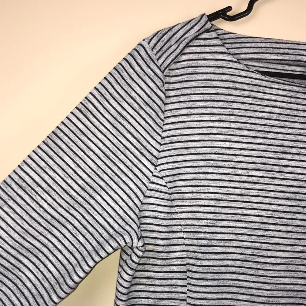 Duluth Trading Co Women’s Striped Gray and Black Long Sleeve Sweater Dress Size L - Image 3