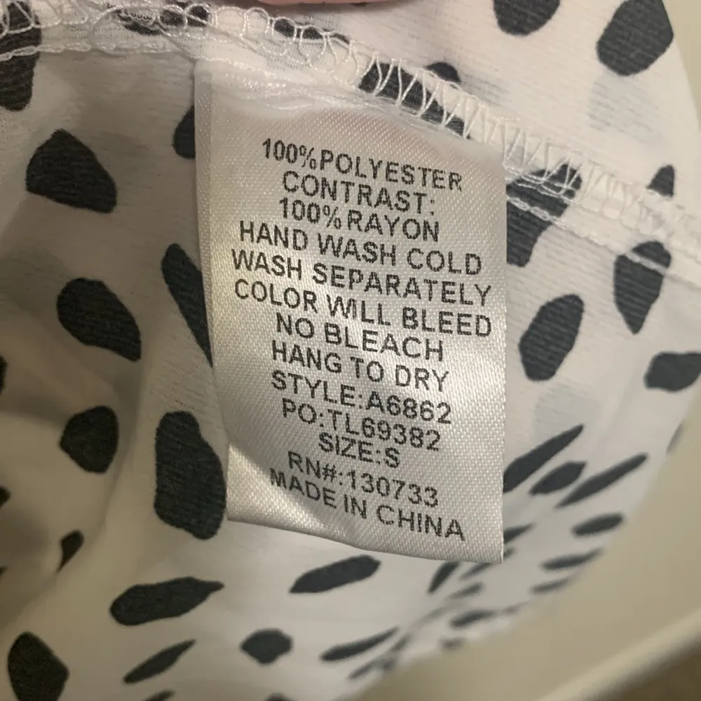 Umgee leopard floral dotted flowy woman dress size SMALL - Image 8