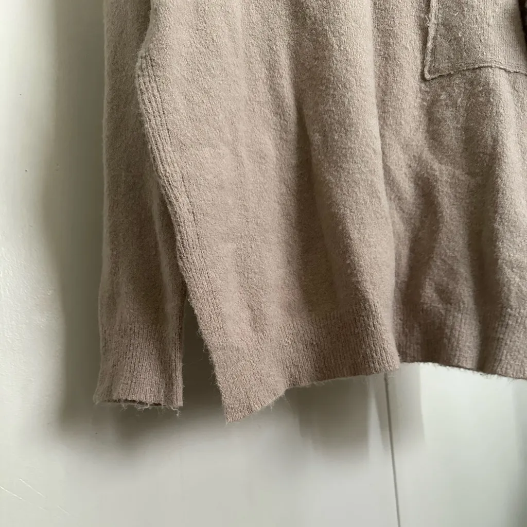 Be Cool Tan Crewneck Knit Sweater size medium / large - Image 4