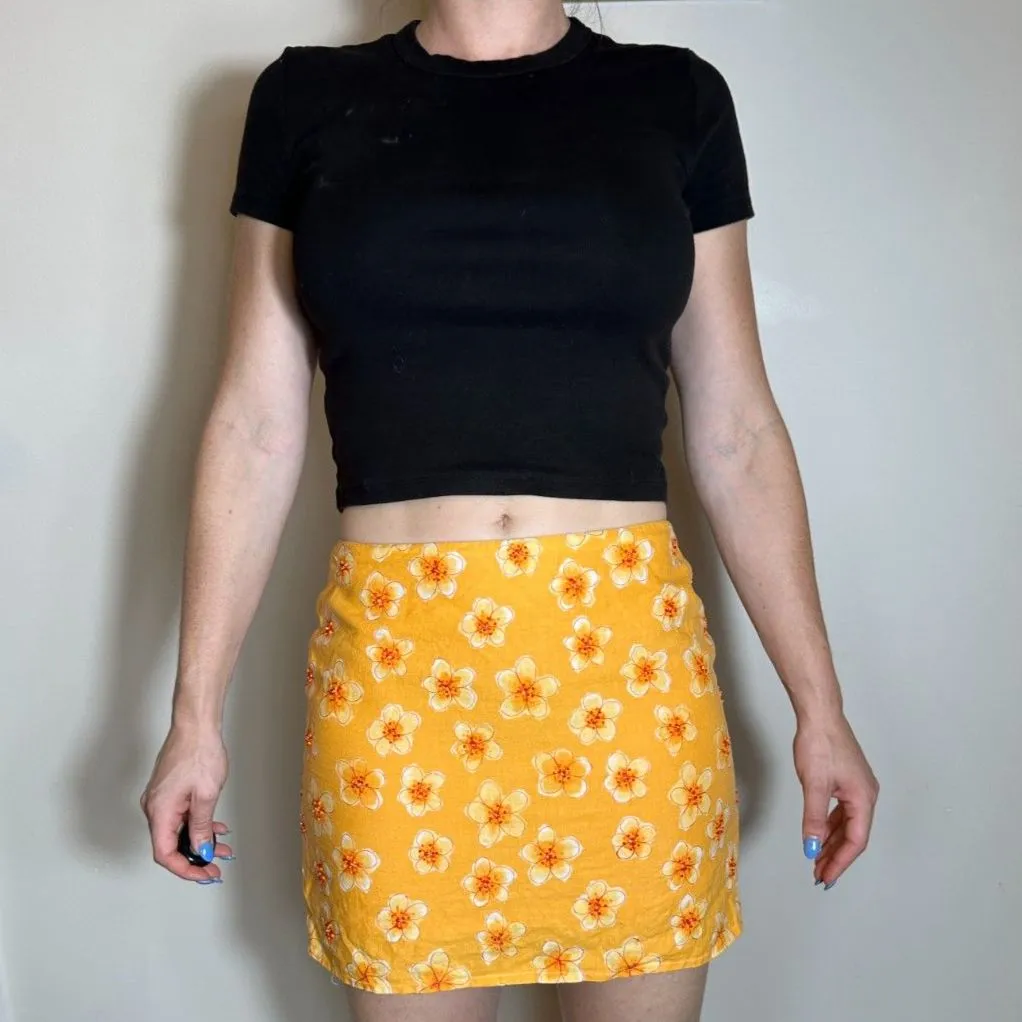 Muse Orange Floral Mini Skirt Size 8 - Image 3